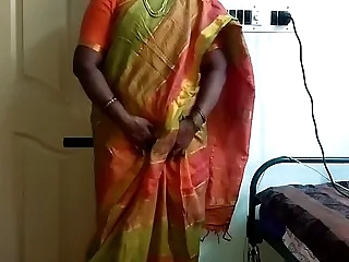 Indian desi live-in lover factitious about impersonate her natural tits about home possessor